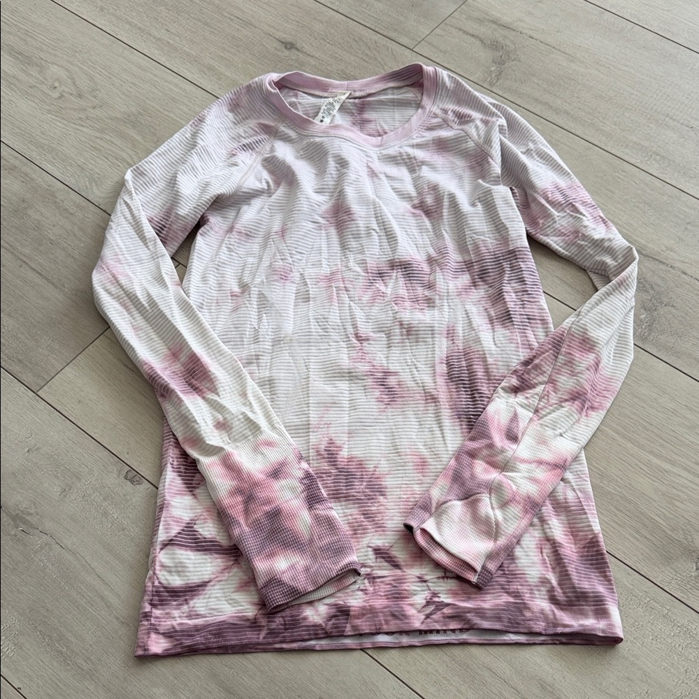 Lululemon Women’s Long Sleeve Tie-Dye Top - Pink